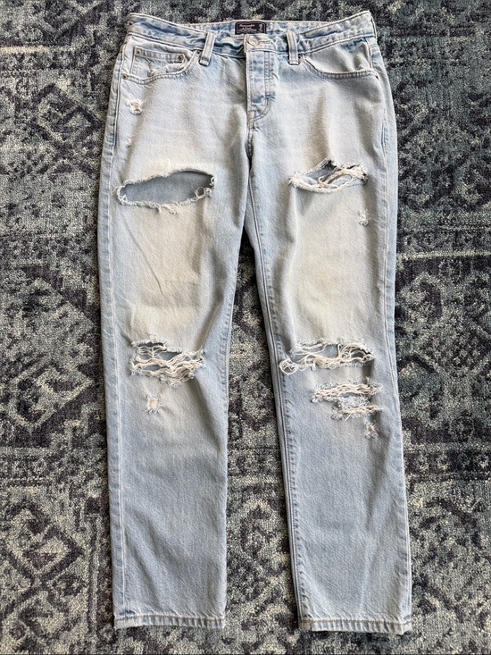 Abercrombie & Fitch Denim - Abercrombie & Fitch Distressed Jeans